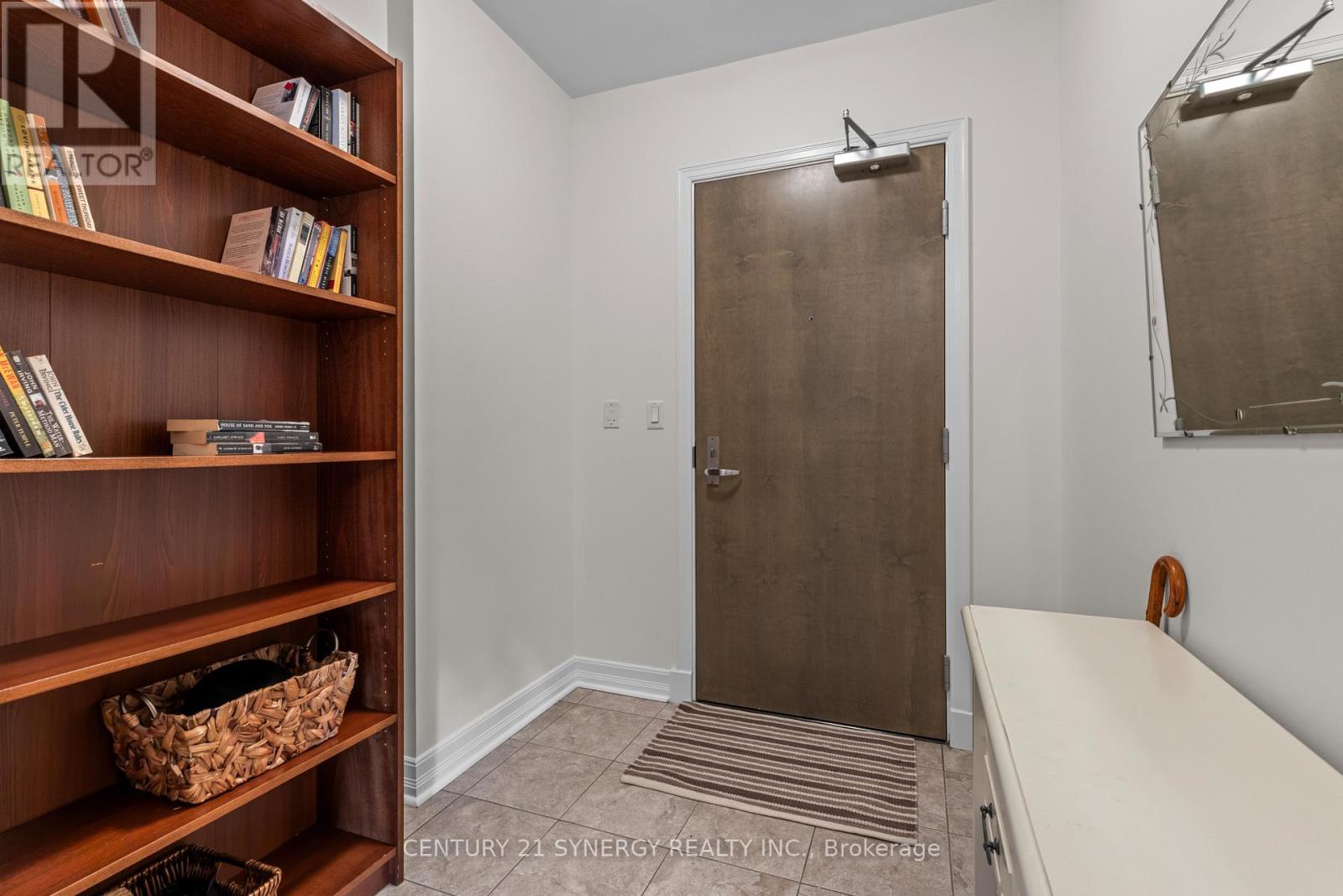 501 - 200 Besserer Street Property Photo 3