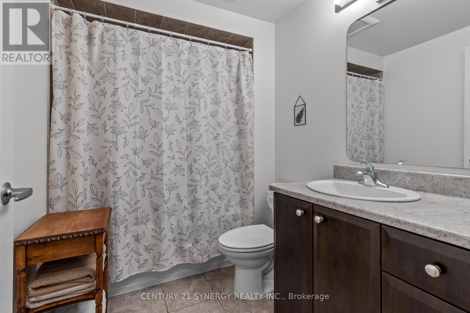 501 - 200 Besserer Street Property Photo 8
