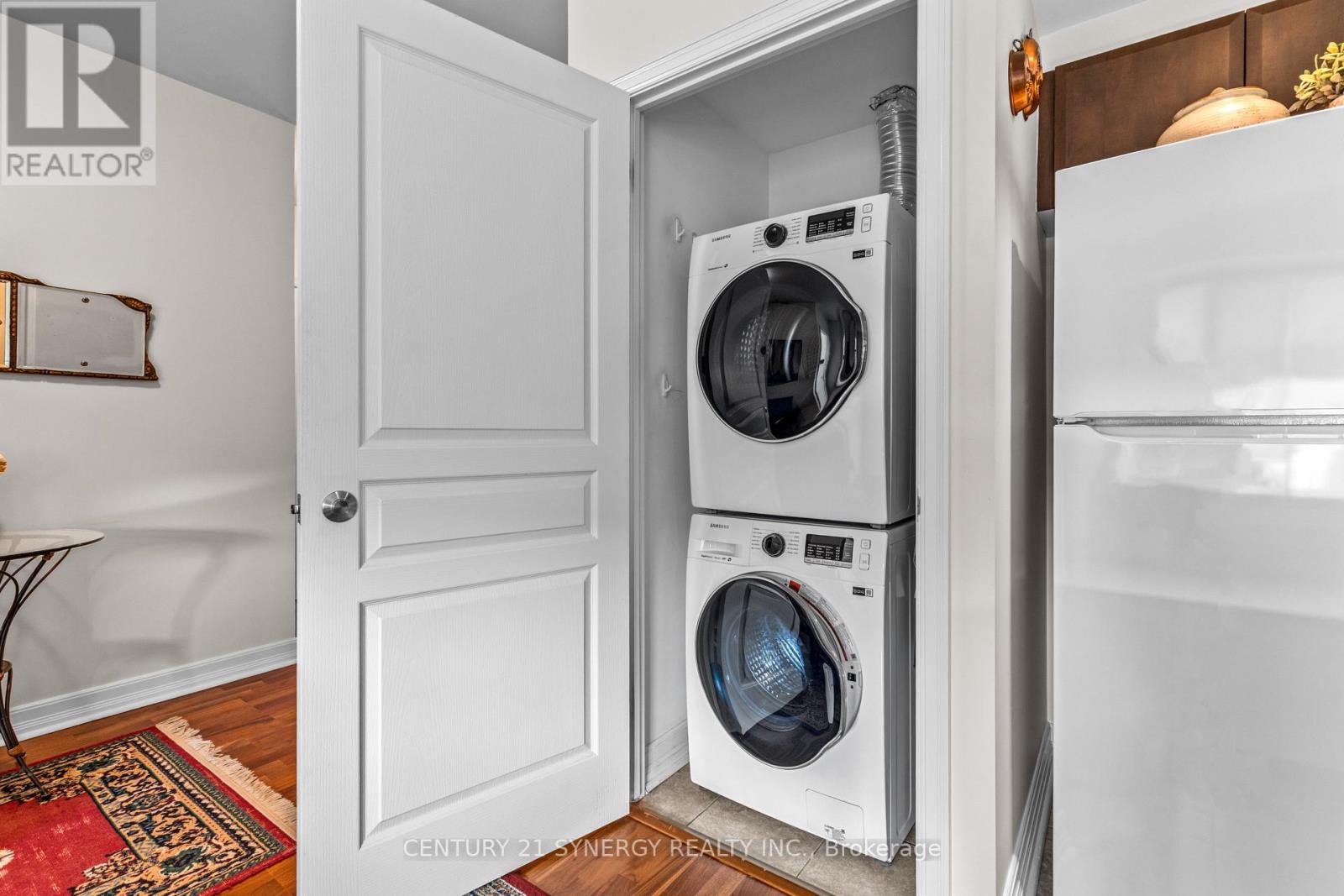 501 - 200 Besserer Street Property Photo 16