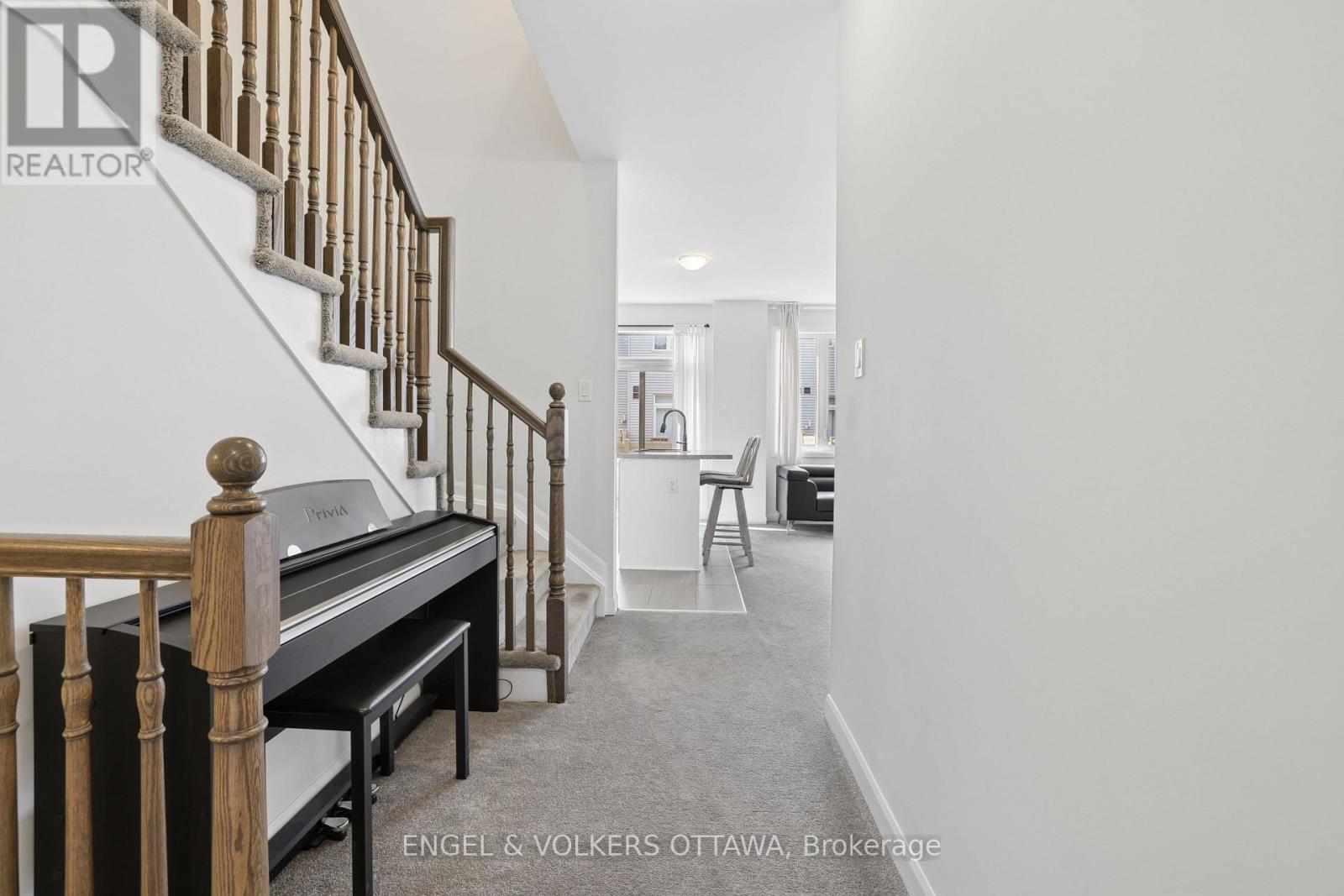 185 Chakra Street Property Photo 5
