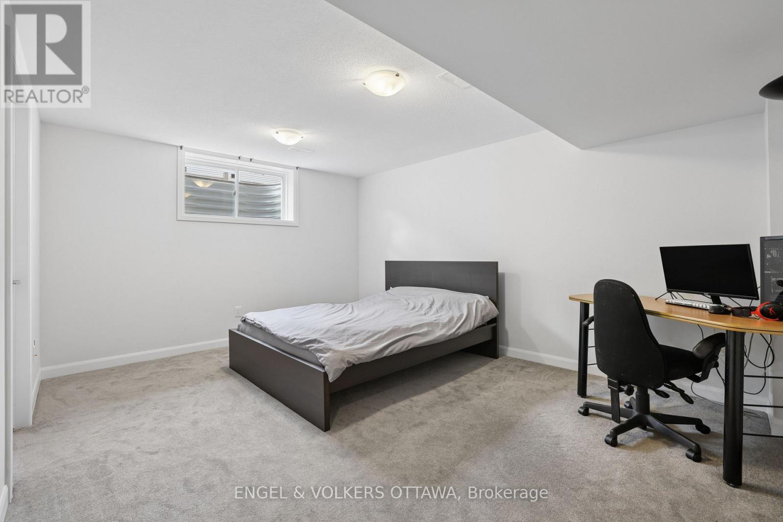 185 Chakra Street Property Photo 19