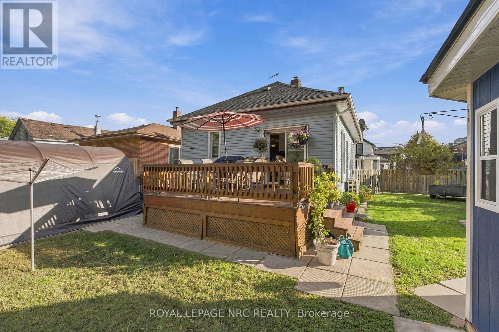 4455 Park Street E Property Photo 21