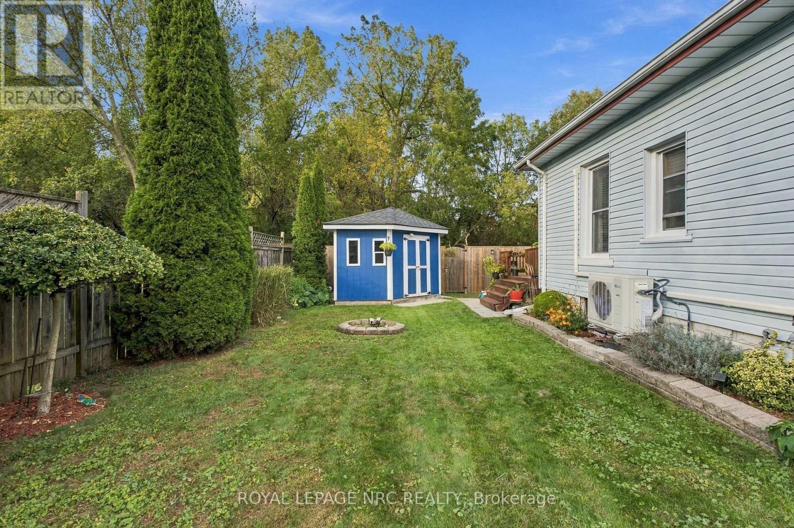 4455 Park Street E Property Photo 24