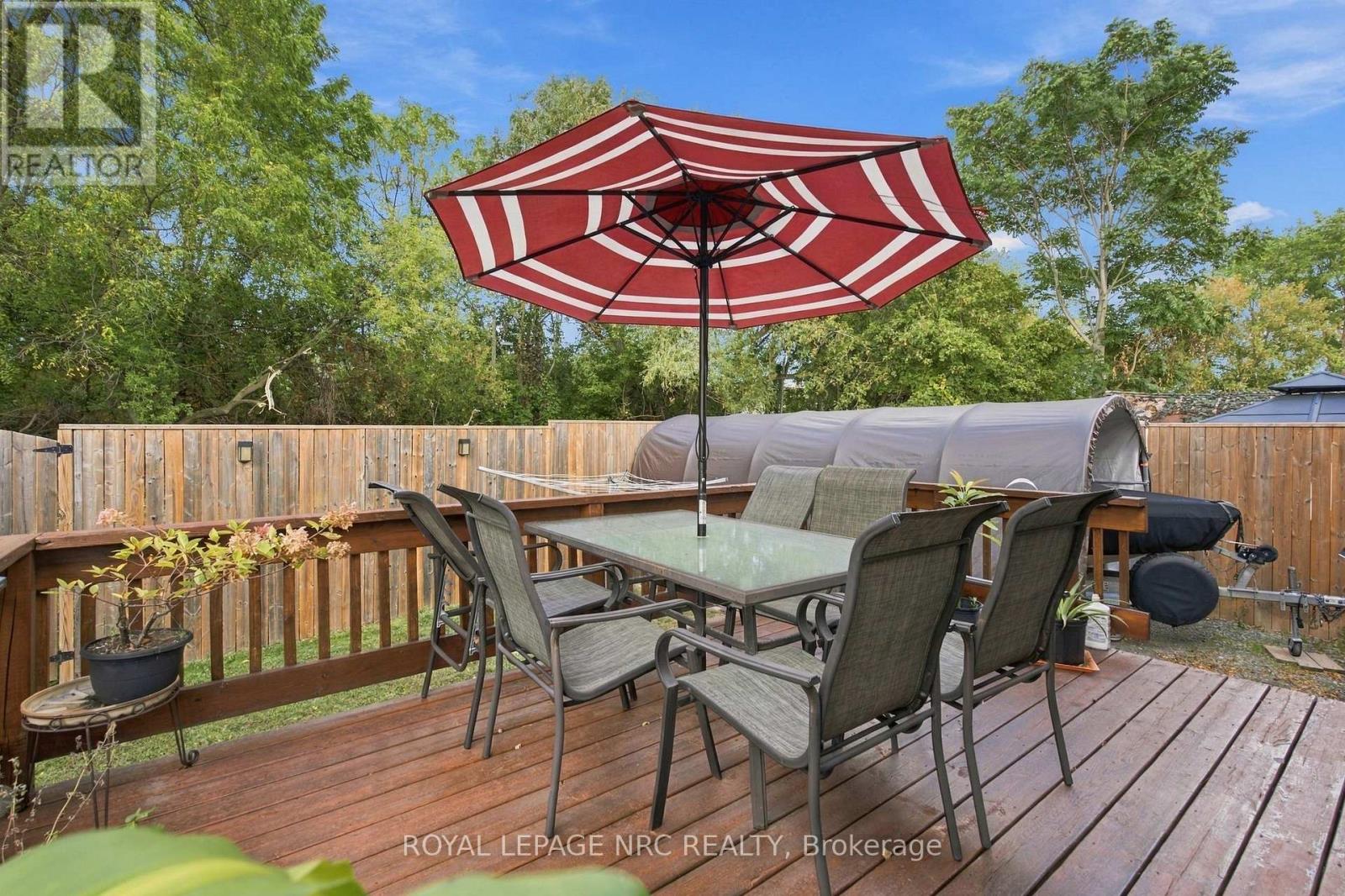 4455 Park Street E Property Photo 26
