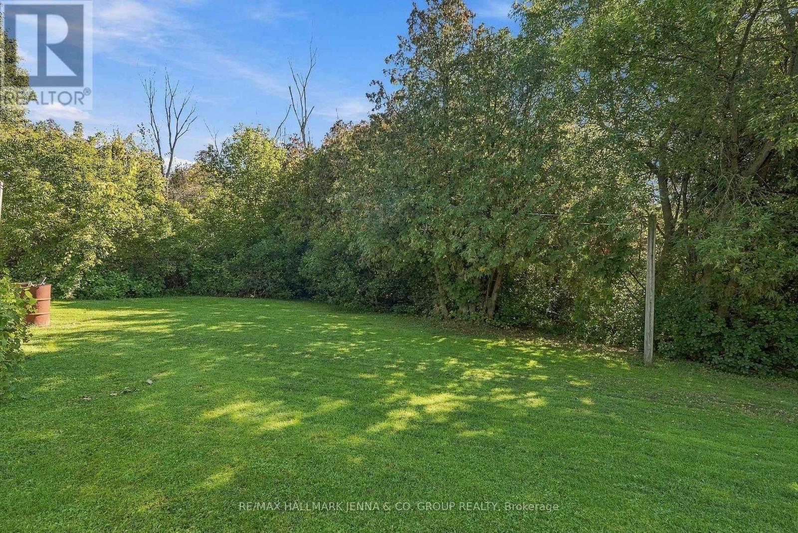 2313 8th Line Road Property Photo 39