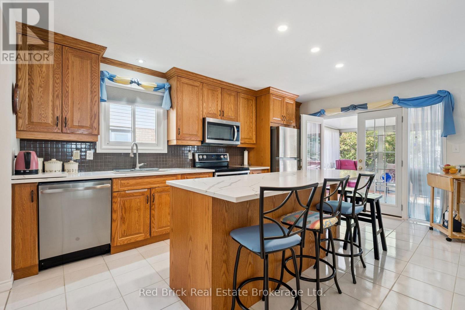 744 Woodhill Drive Property Photo 13