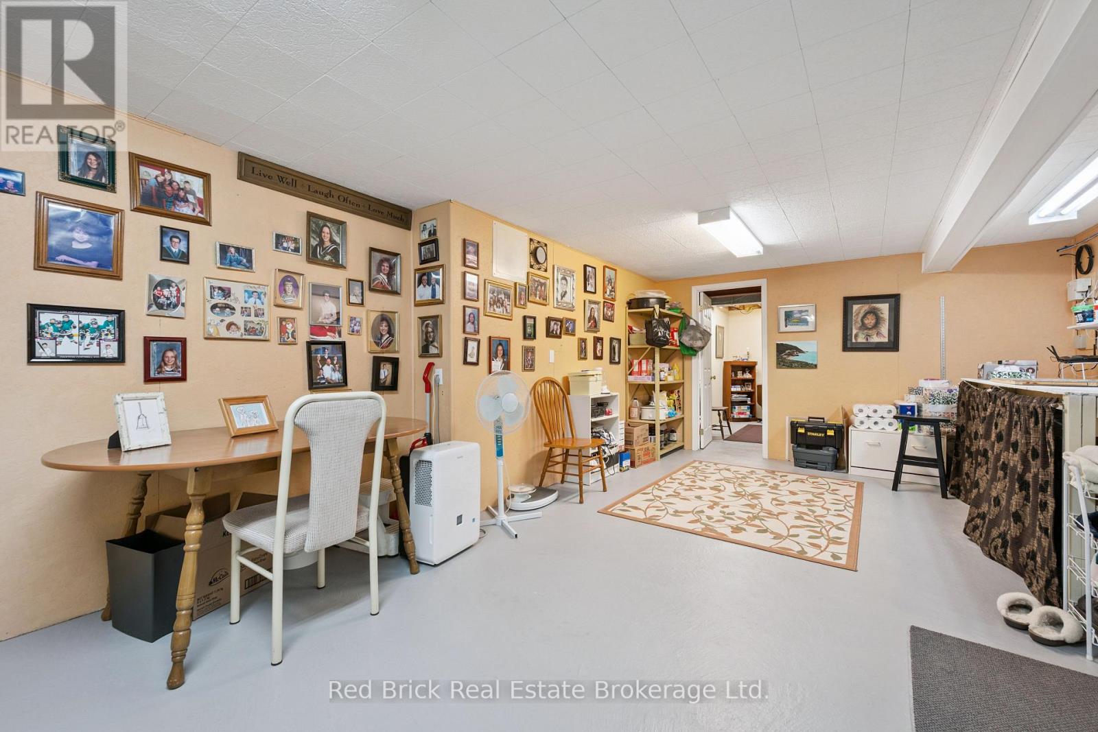 744 Woodhill Drive Property Photo 32