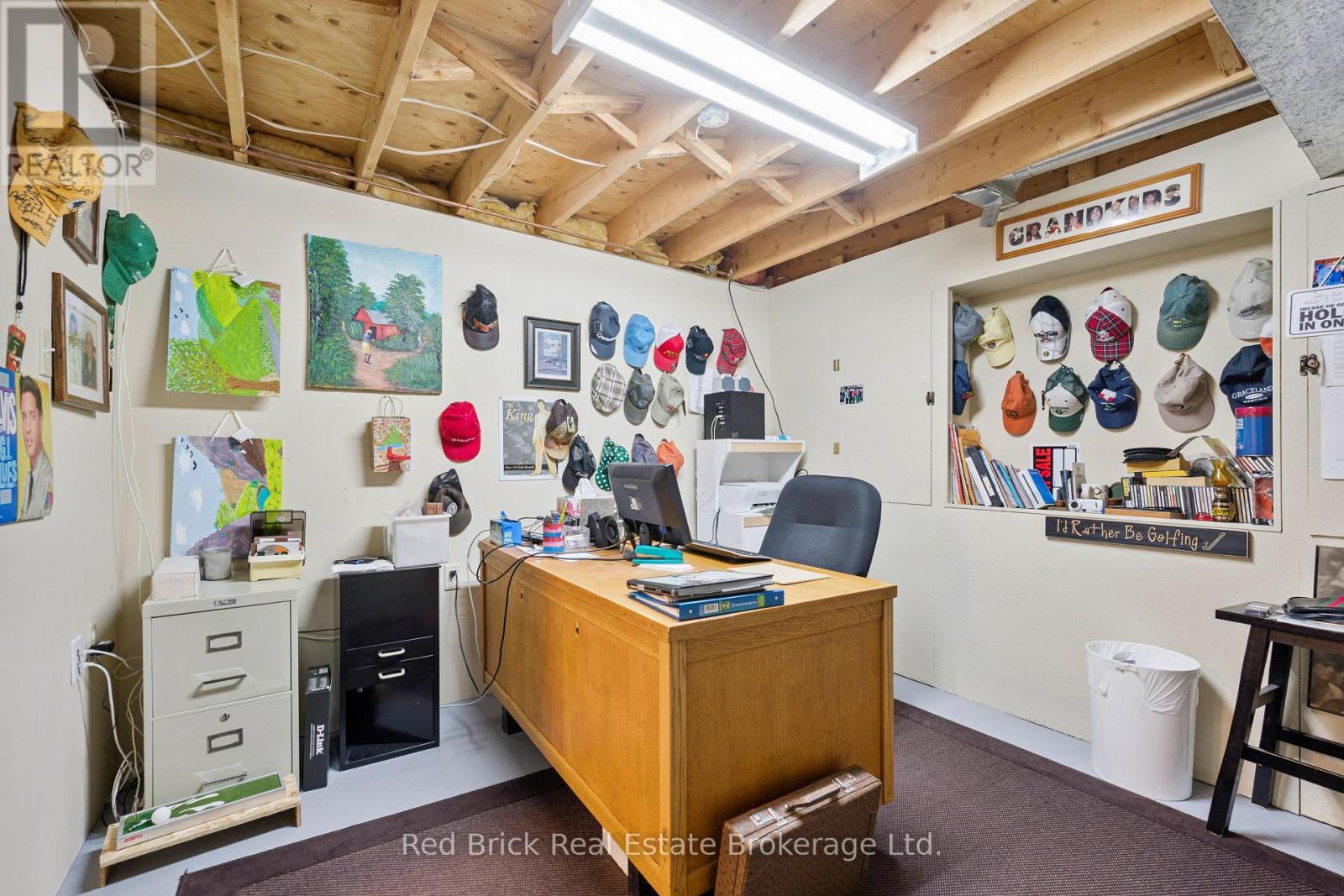 744 Woodhill Drive Property Photo 34