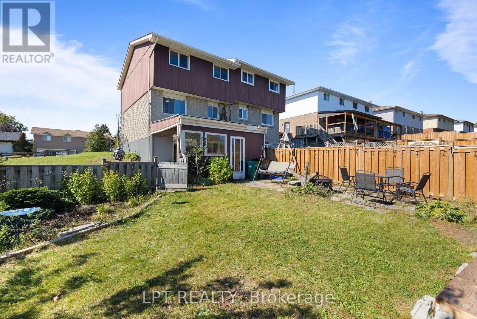 102 The Country Way Property Photo 3