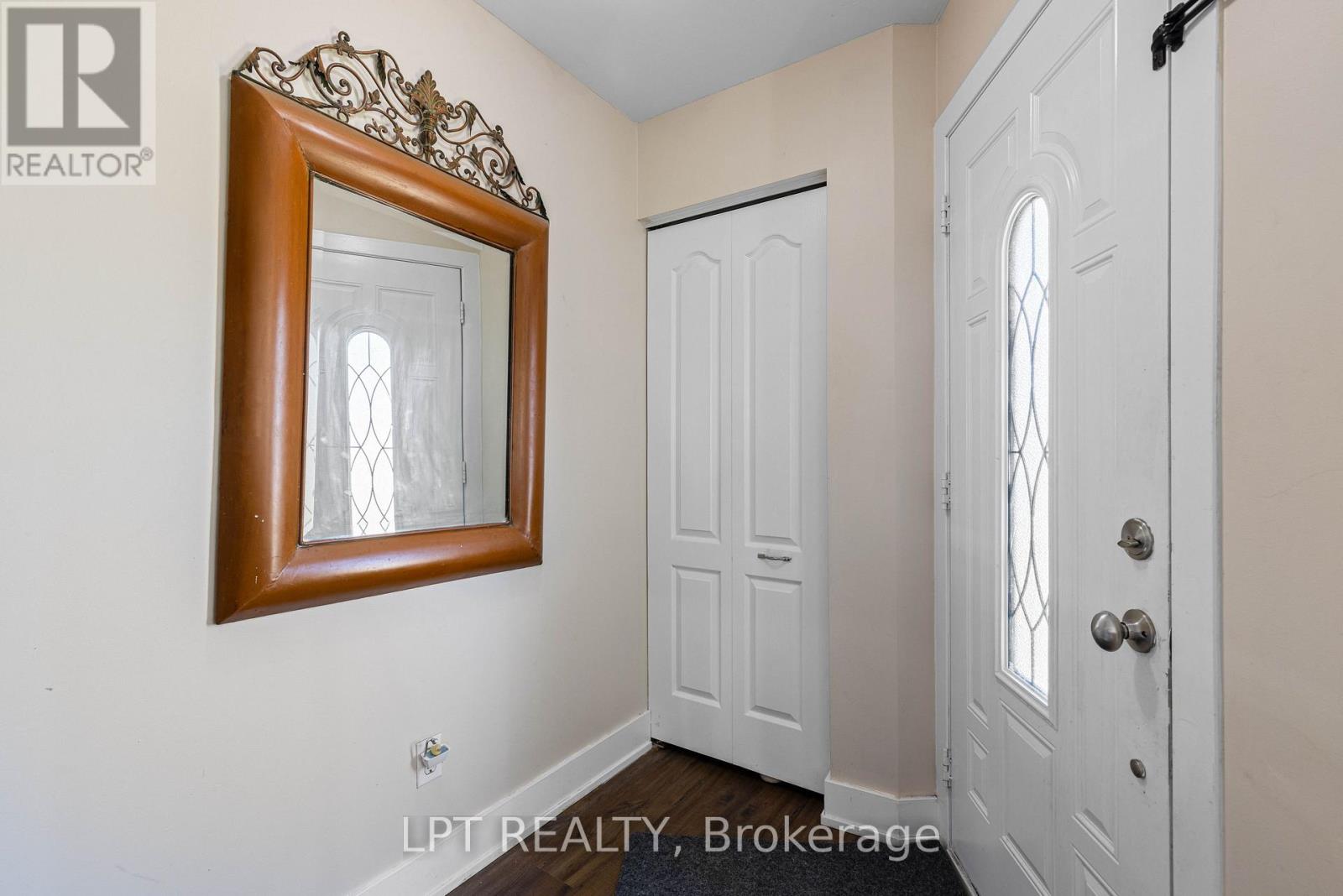102 The Country Way Property Photo 6