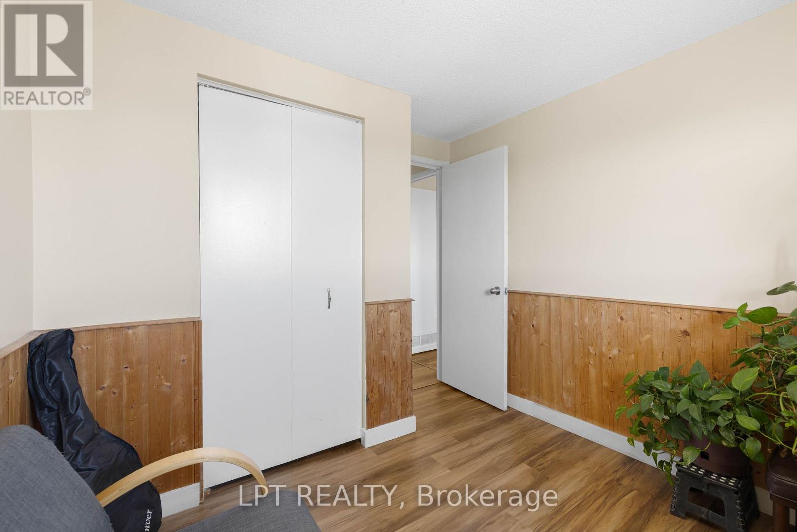 102 The Country Way Property Photo 17