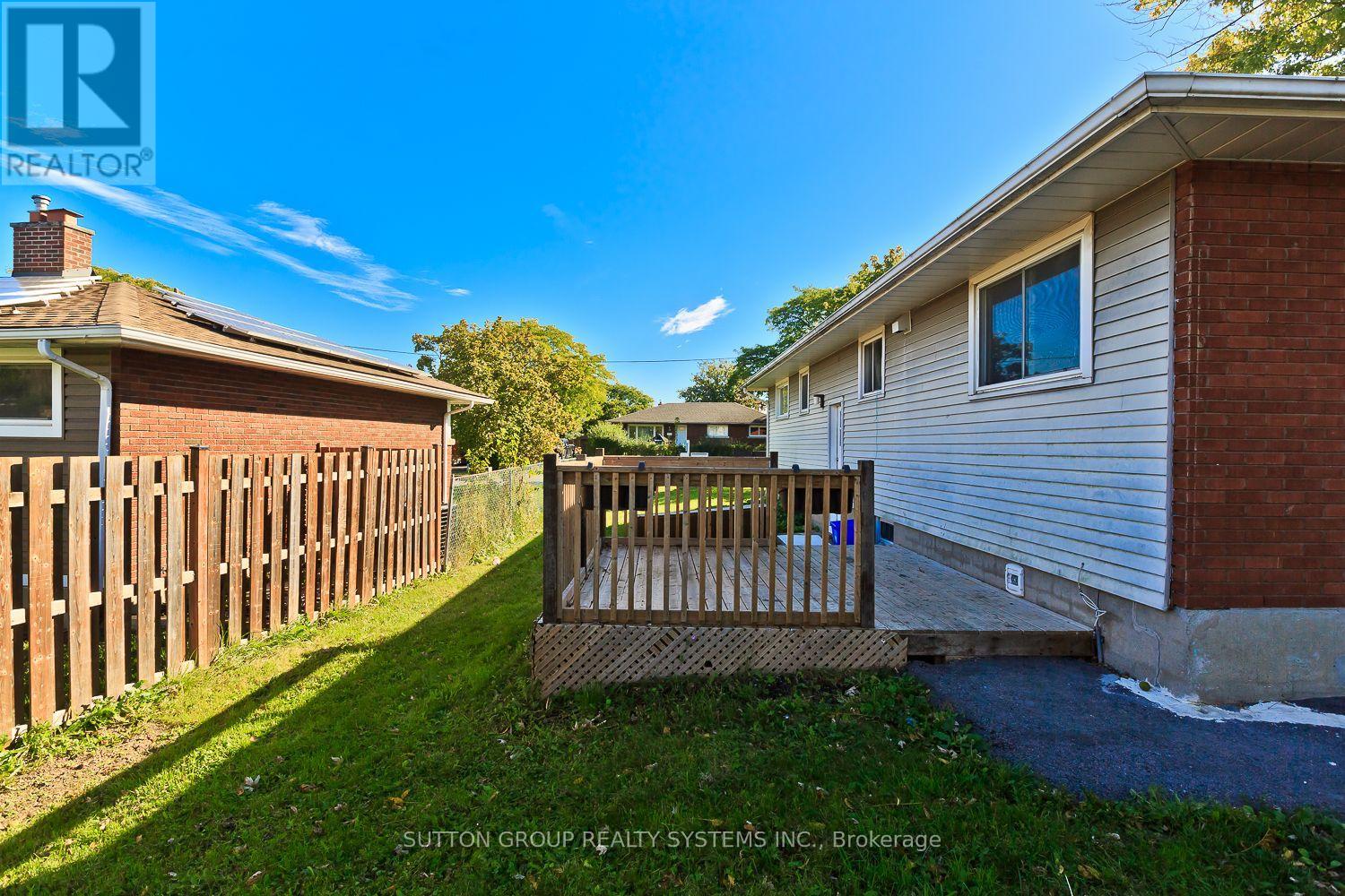 40 Jacobson Avenue Property Photo 15