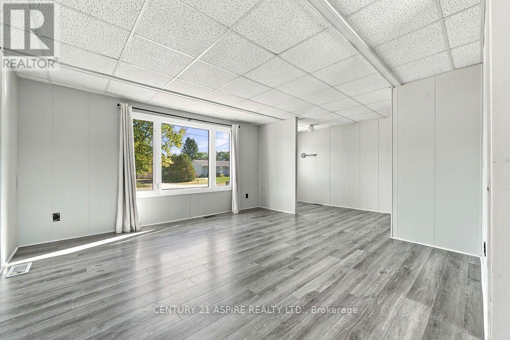 7 William Street Property Photo 6