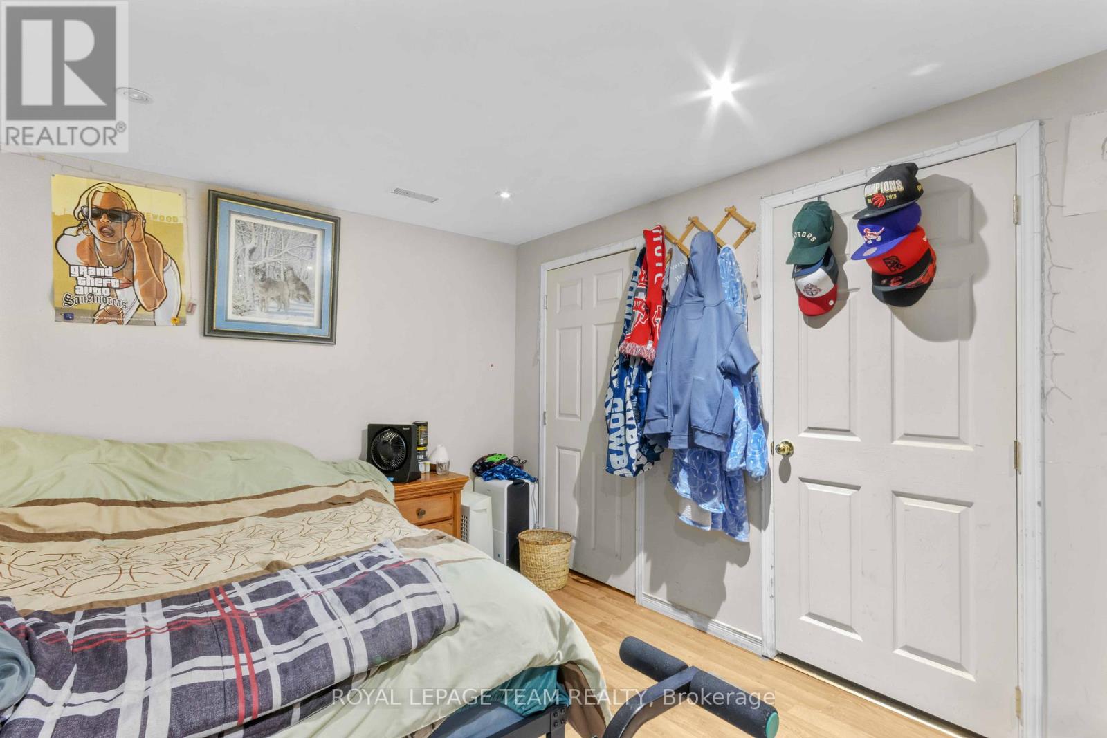 682 Long Lake Road Property Photo 38