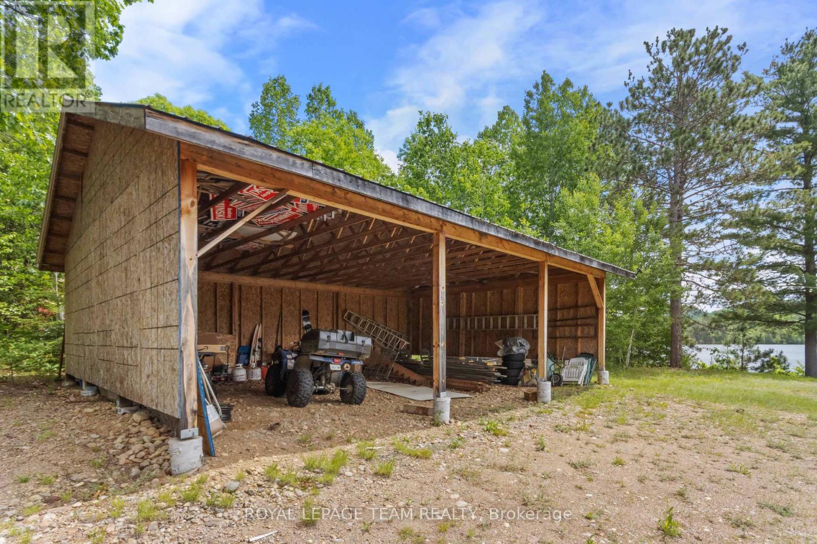 682 Long Lake Road Property Photo 41