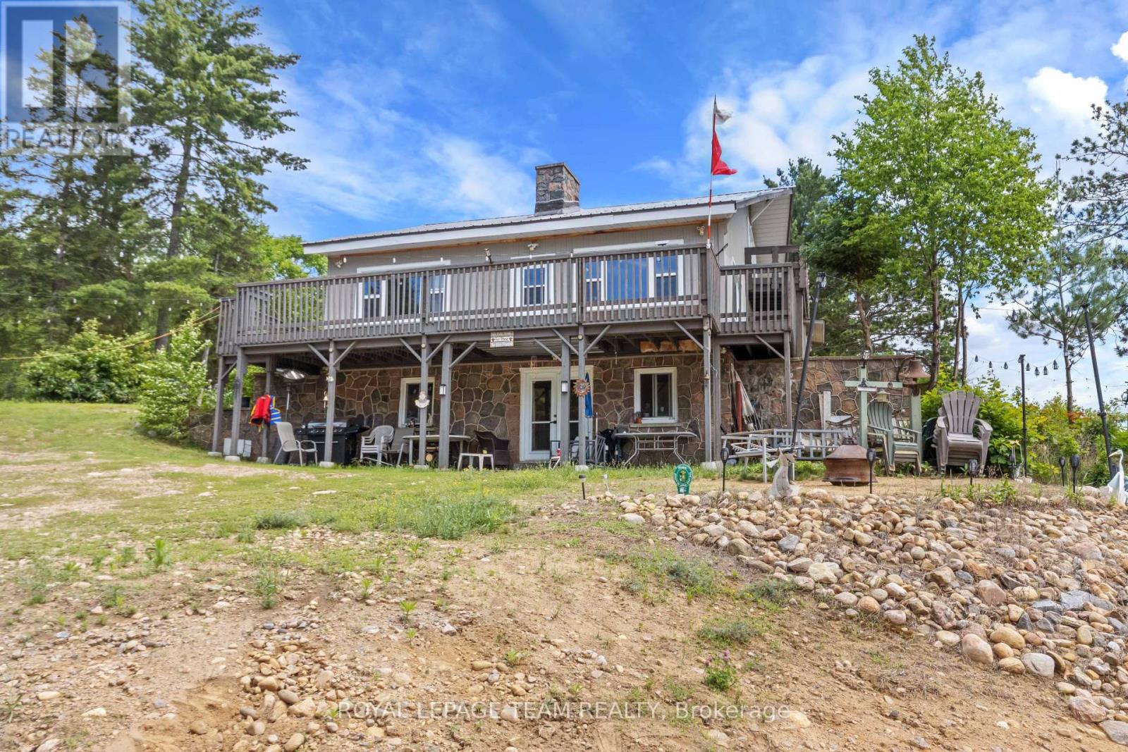 682 Long Lake Road Property Photo 49