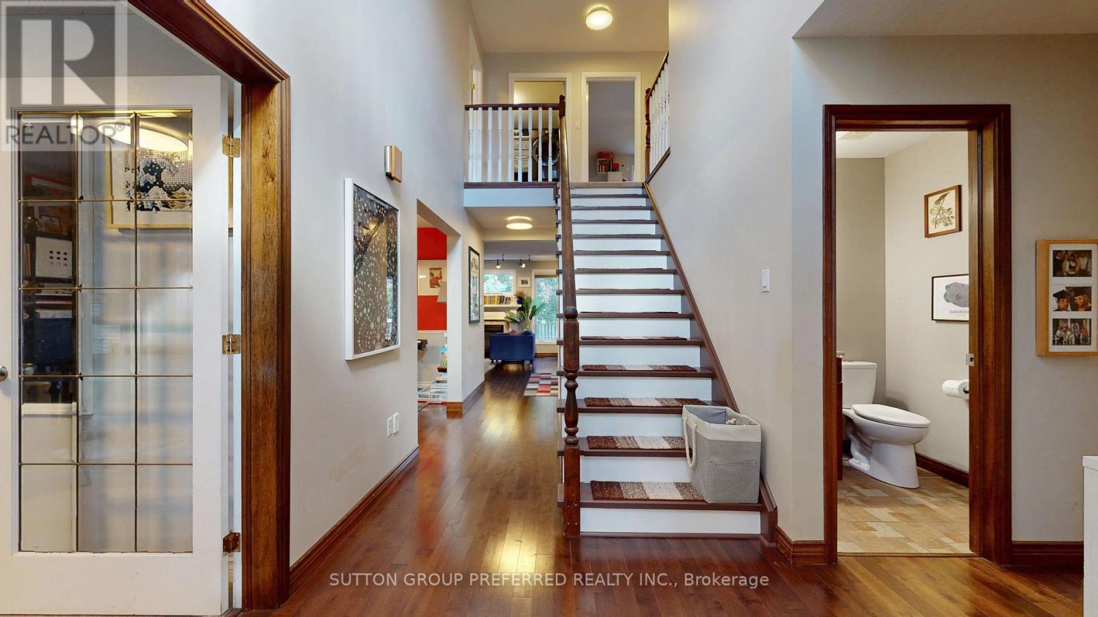 105 Richmeadow Crescent Property Photo 7