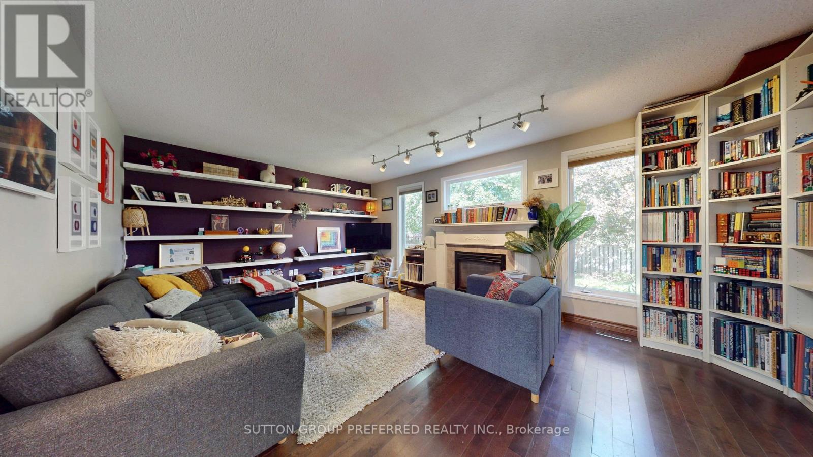 105 Richmeadow Crescent Property Photo 12