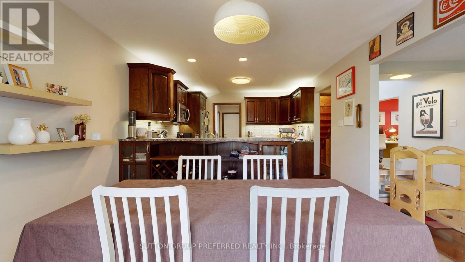 105 Richmeadow Crescent Property Photo 18