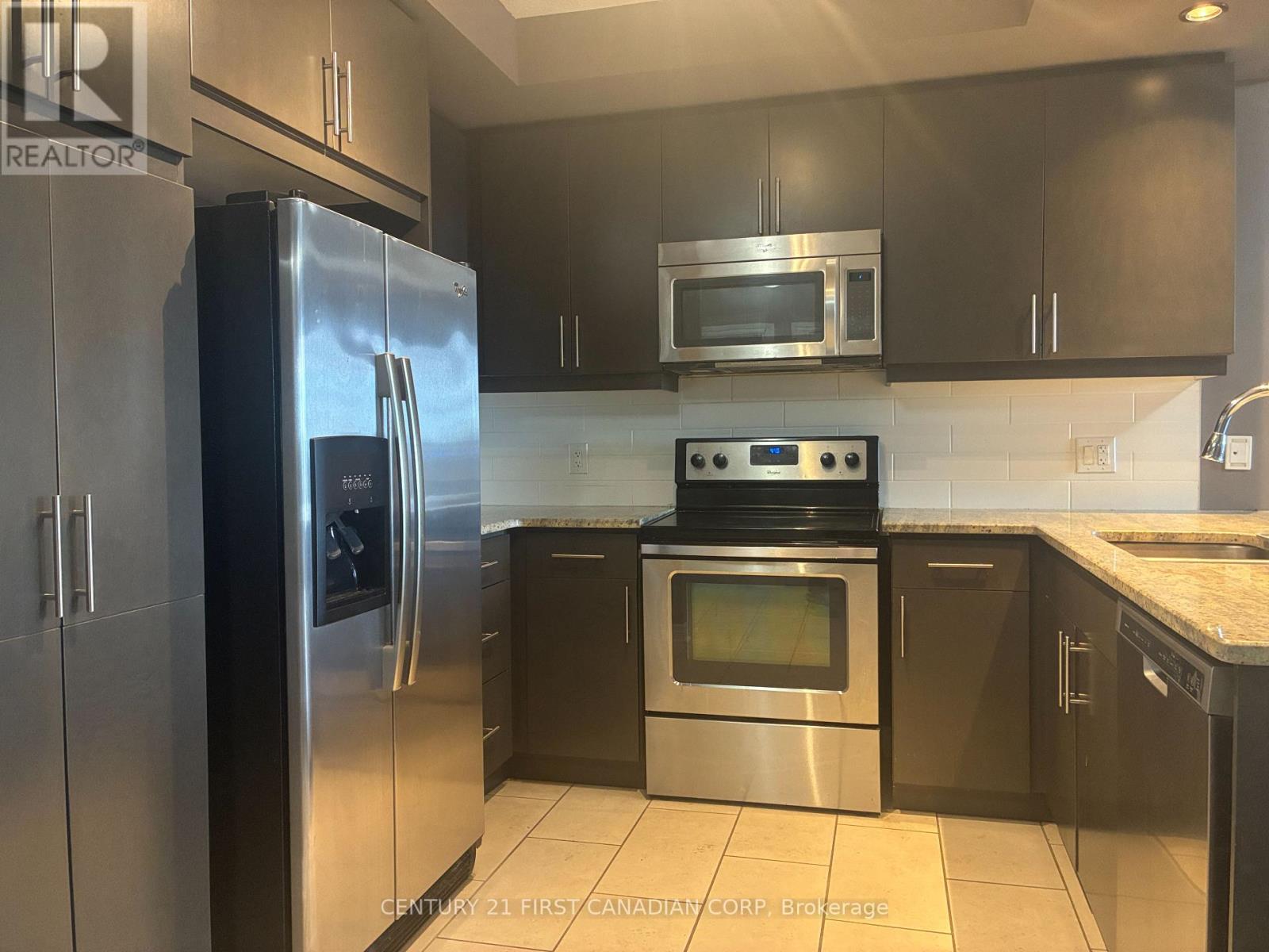 1506 - 330 Ridout Street N Property Photo 4