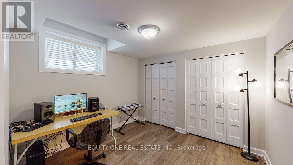 #2 - 394 Twilight Avenue Property Photo 5
