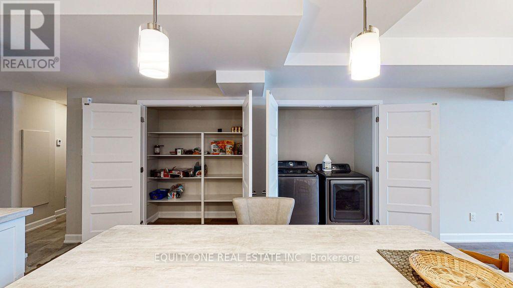 #2 - 394 Twilight Avenue Property Photo 12