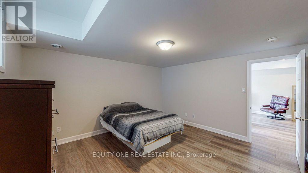 #2 - 394 Twilight Avenue Property Photo 17