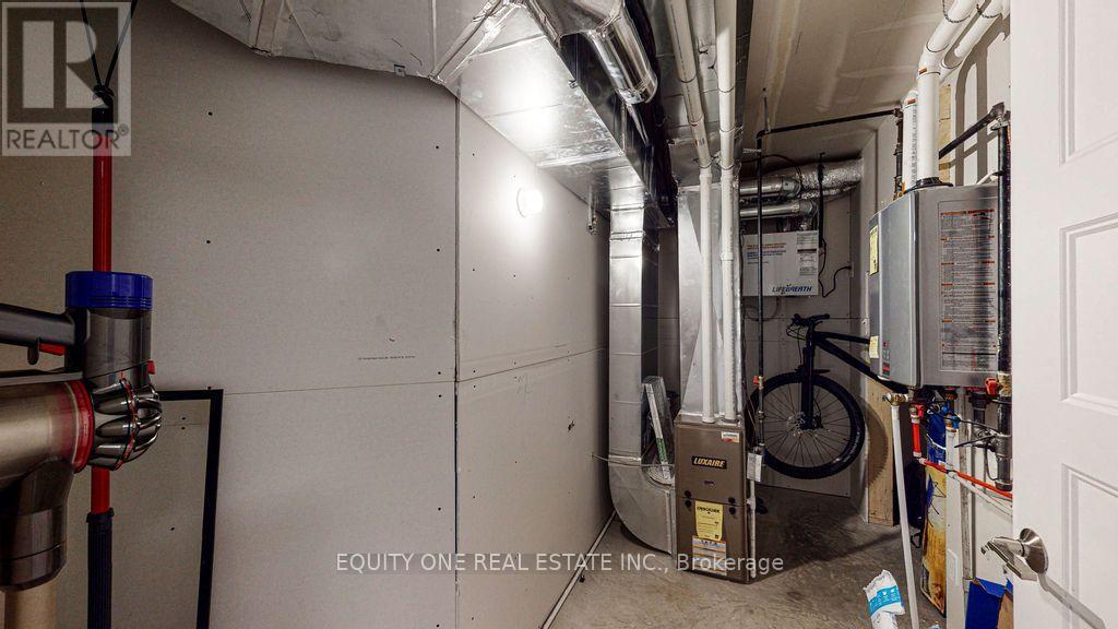 #2 - 394 Twilight Avenue Property Photo 20