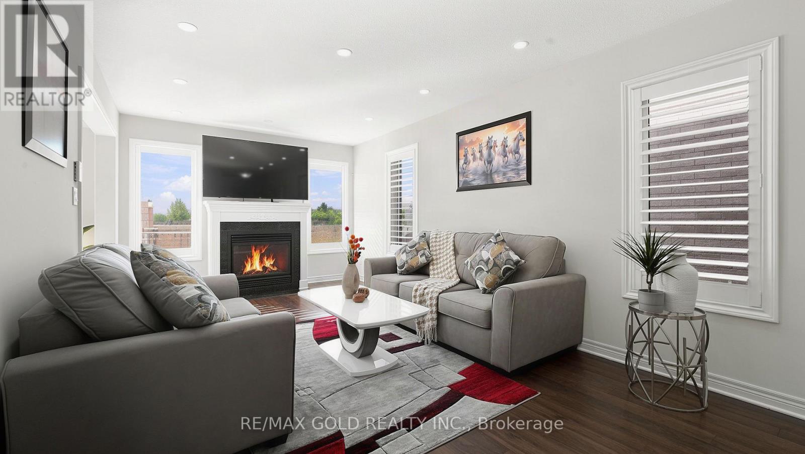 8596 Milomir Street Property Photo 7