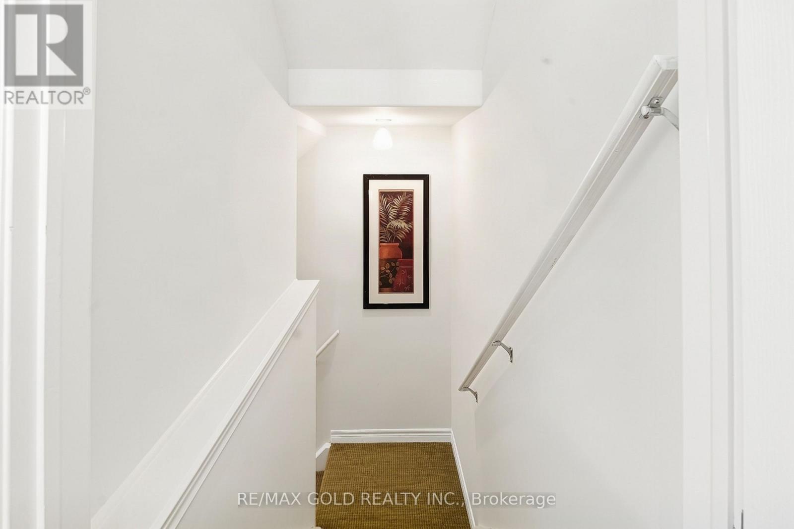 8596 Milomir Street Property Photo 32
