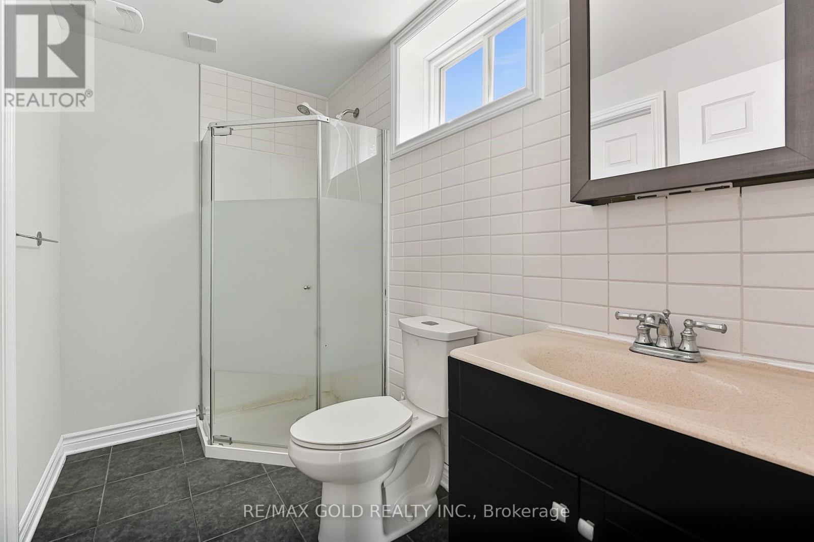 8596 Milomir Street Property Photo 36