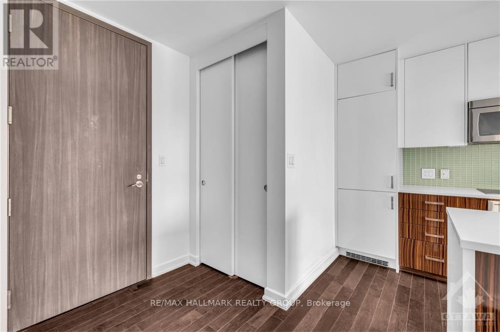 605 - 300 Lisgar Street Property Photo 5
