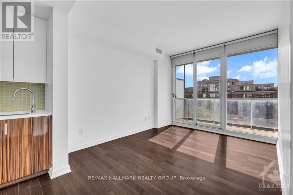 605 - 300 Lisgar Street Property Photo 11