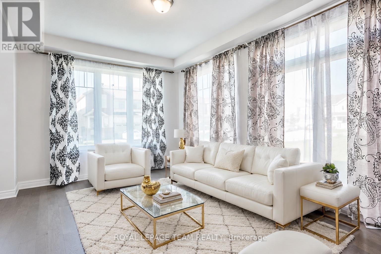 221 Merak Way Property Photo 16