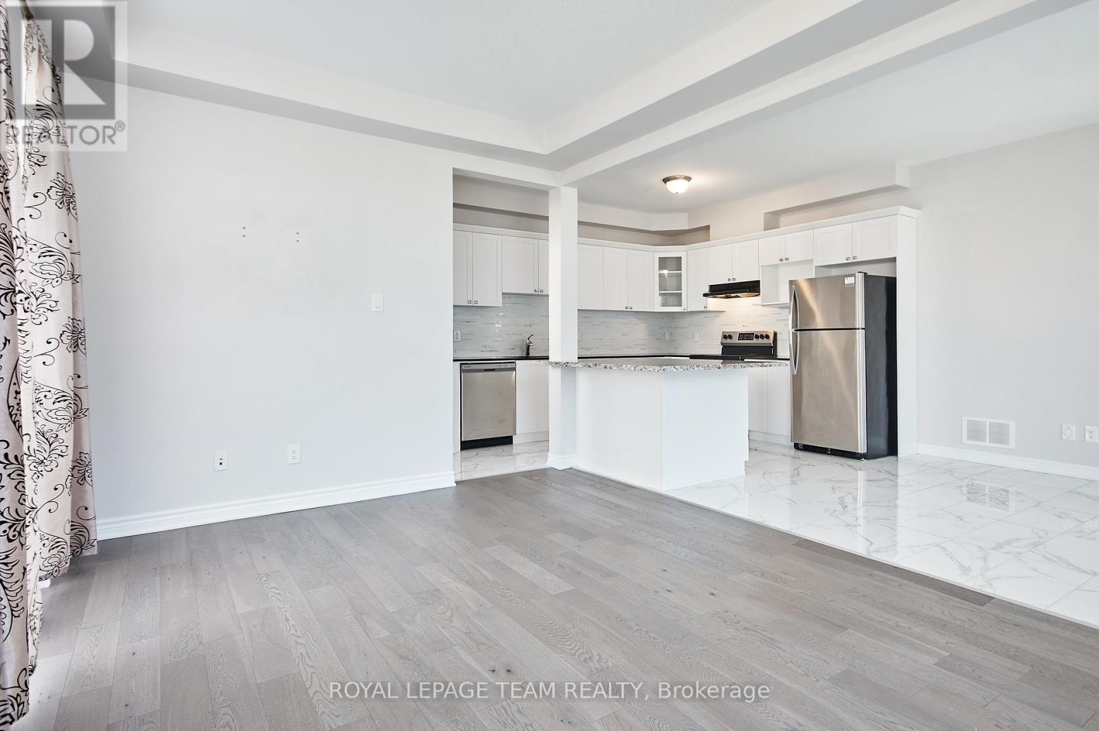 221 Merak Way Property Photo 18