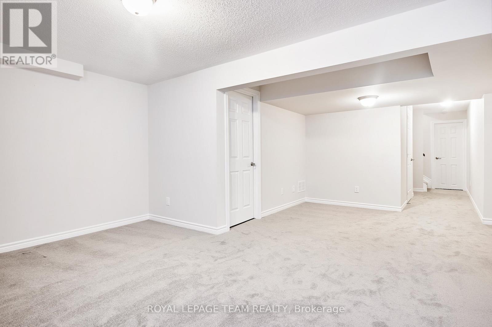 221 Merak Way Property Photo 34