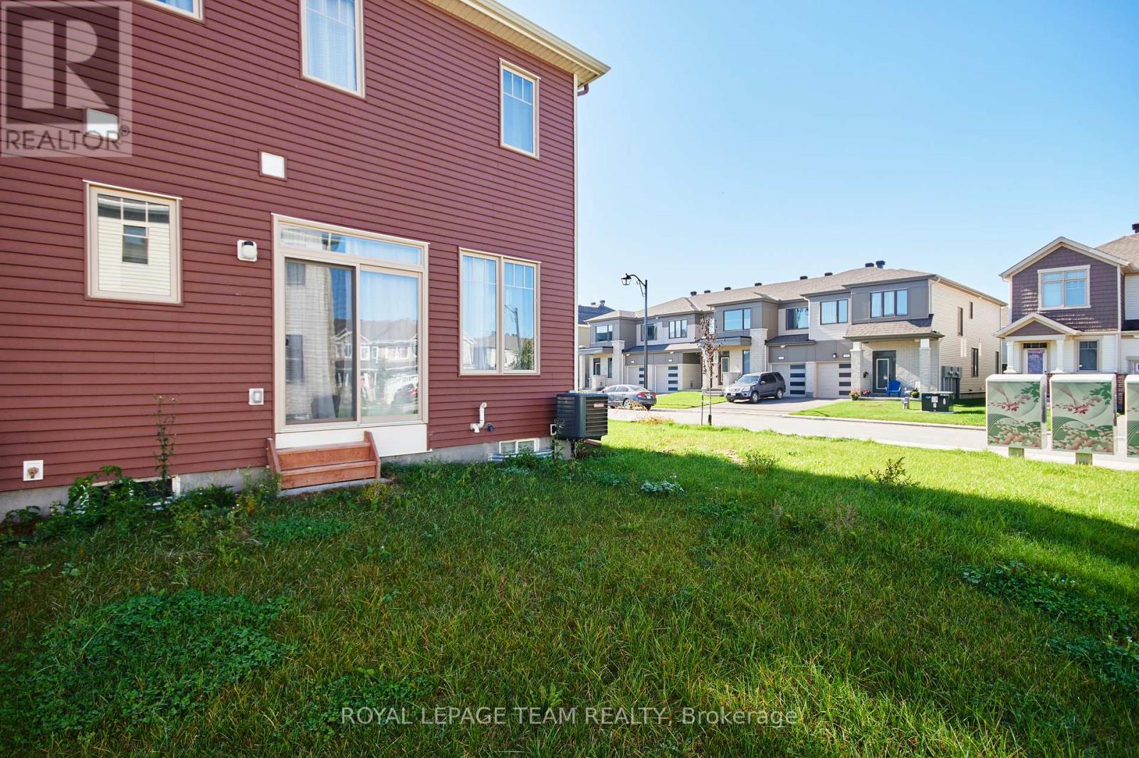 221 Merak Way Property Photo 35