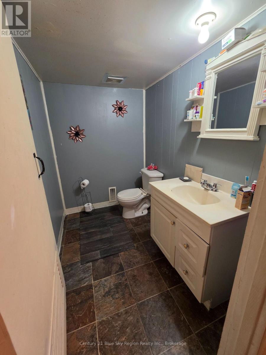 173 King Street Property Photo 14