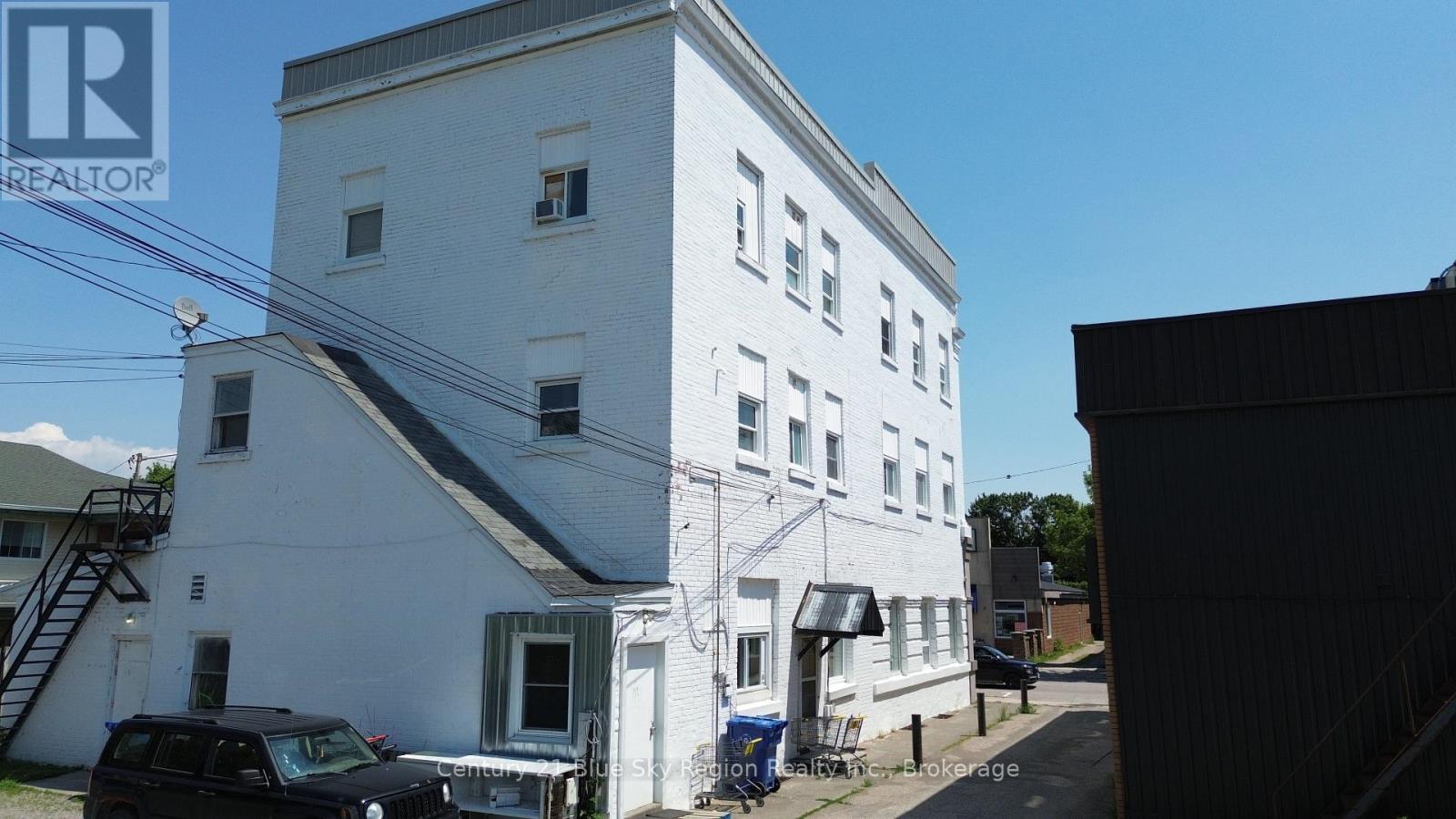 173 King Street Property Photo 25