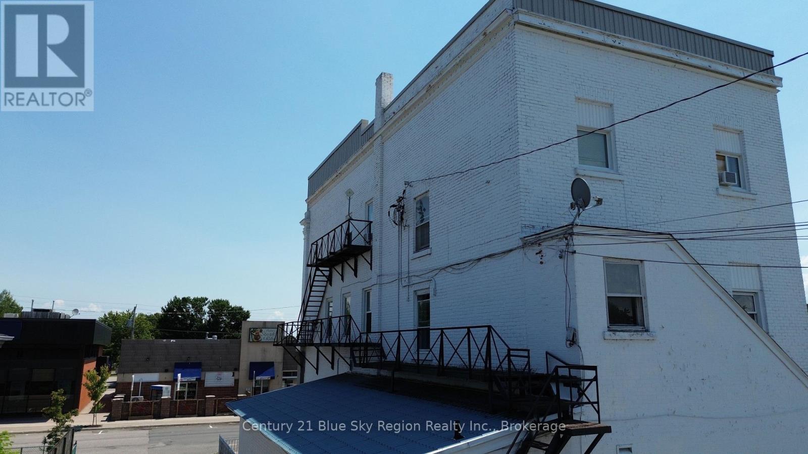 173 King Street Property Photo 26