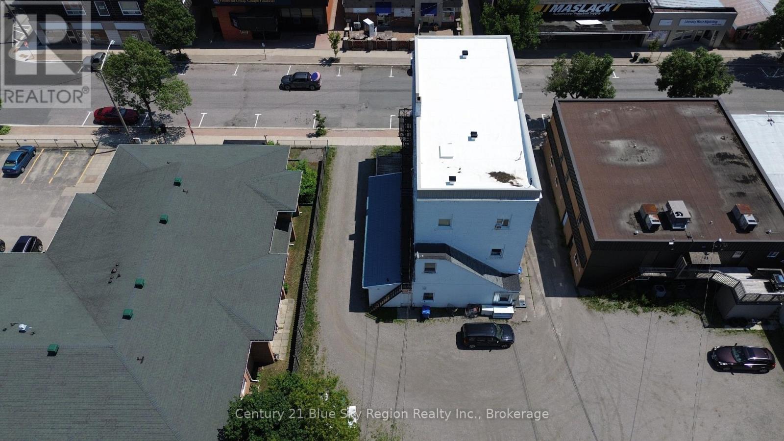 173 King Street Property Photo 32