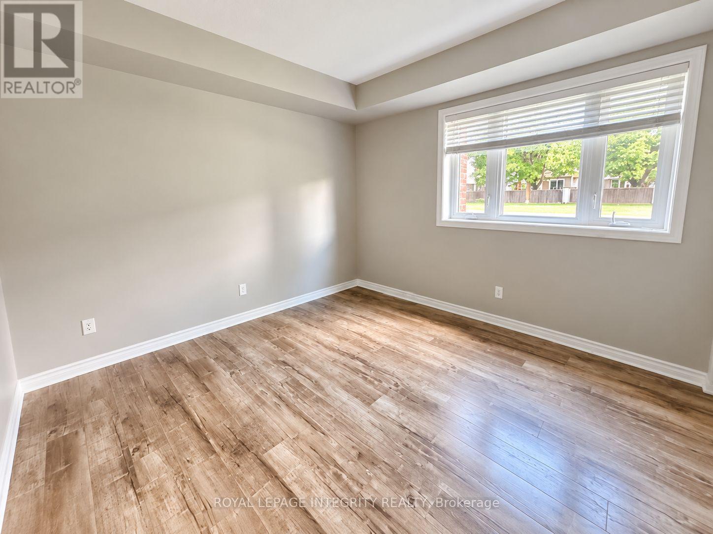A - 173 Crestway Drive Property Photo 9