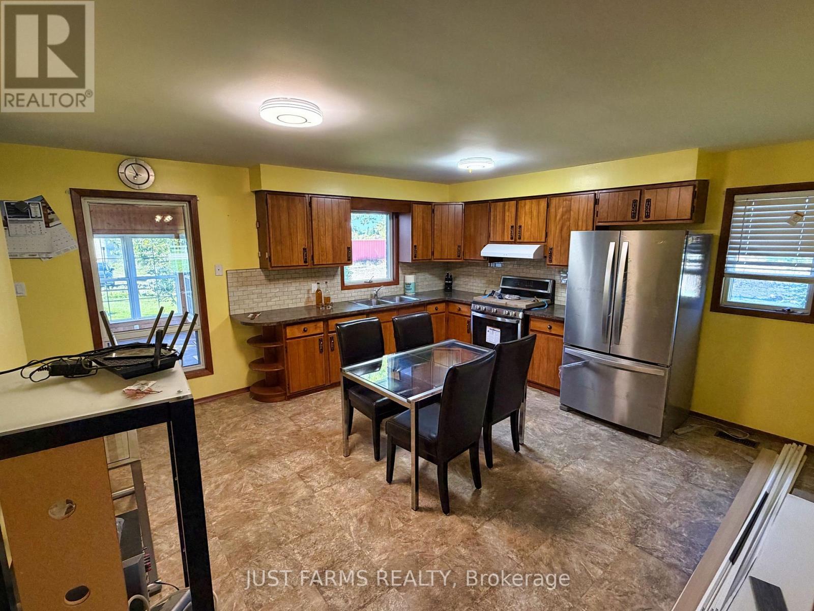 21225 County 46 Road Property Photo 24