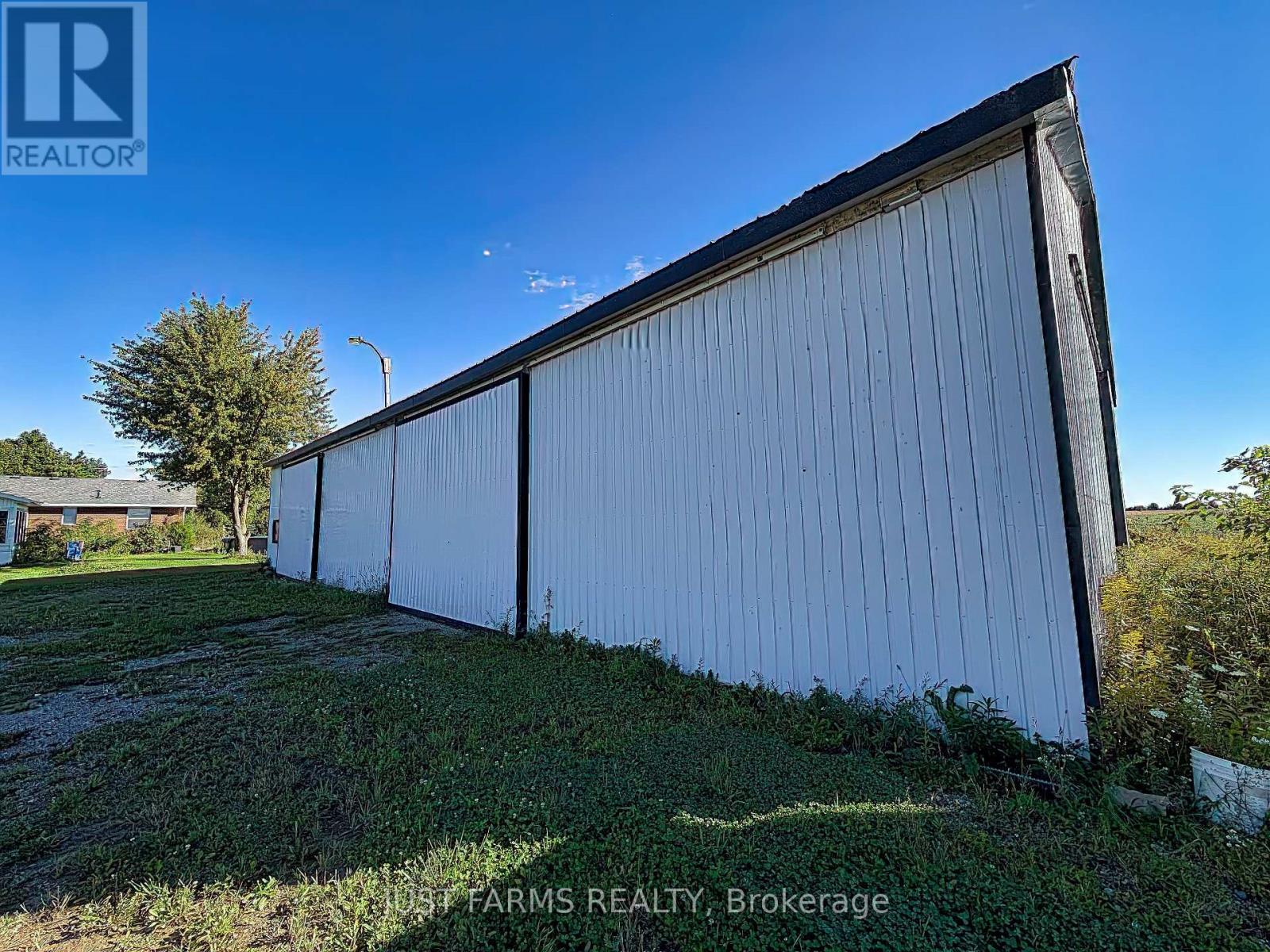 21225 County 46 Road Property Photo 10