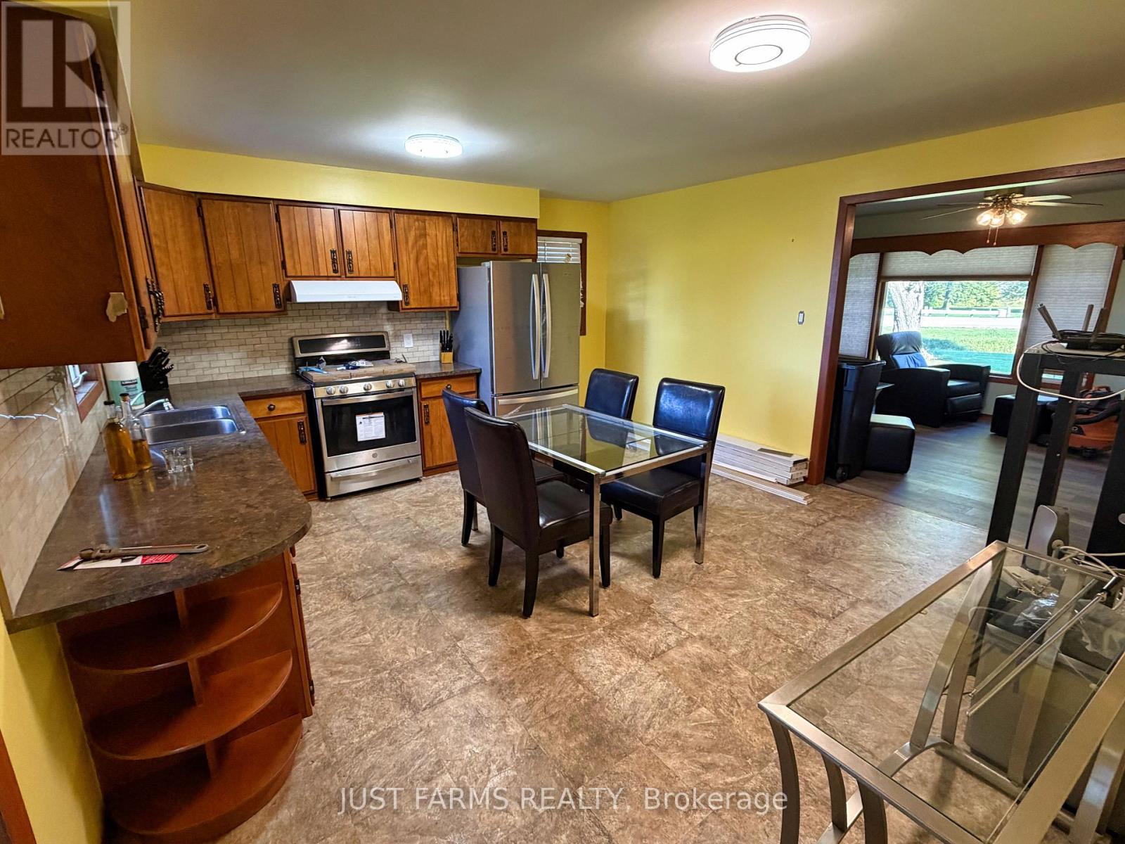 21225 County 46 Road Property Photo 22