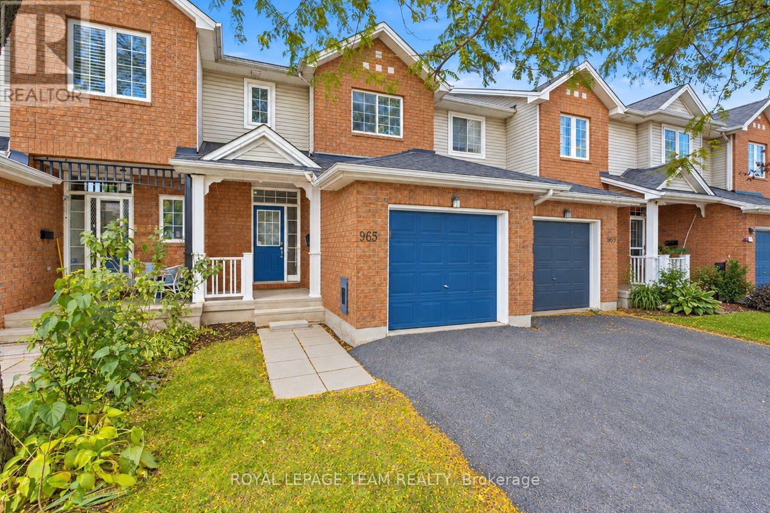 965 MARKWICK CRESCENT