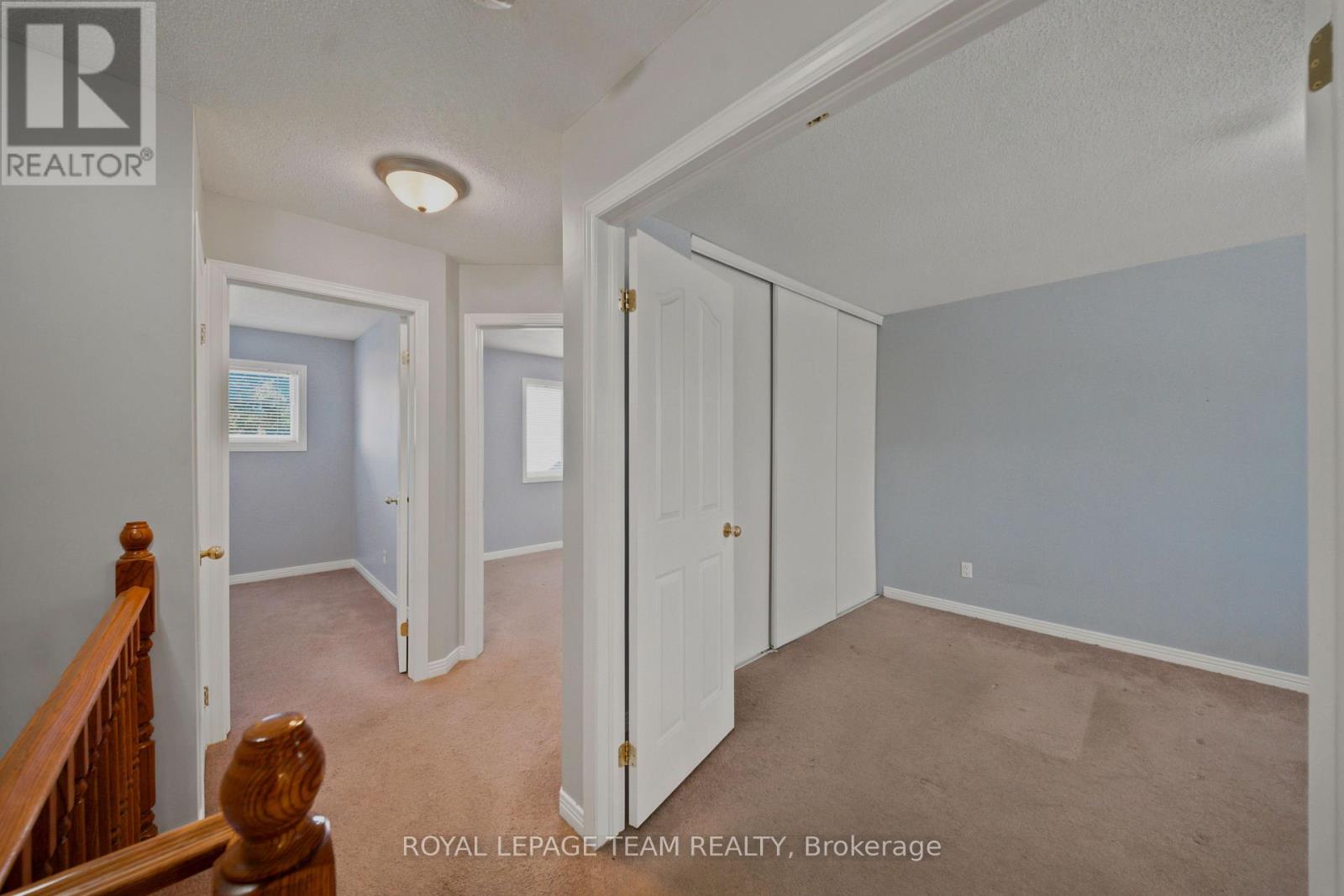 965 Markwick Crescent Property Photo 12