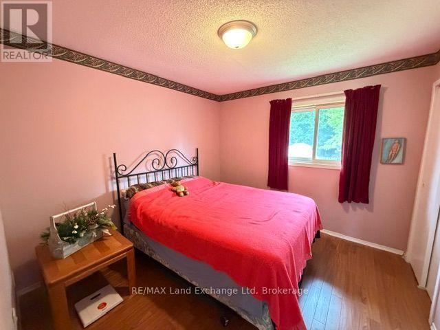 115 Victoria Street W Property Photo 12