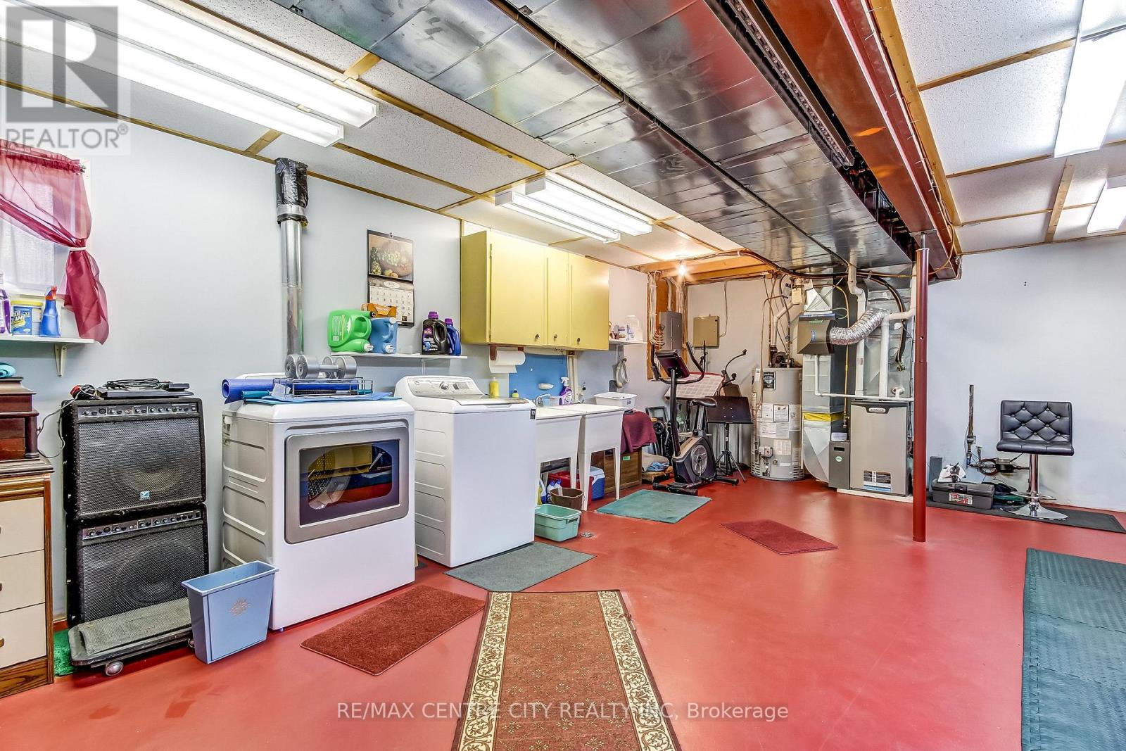 22 Harrington Crescent Property Photo 21