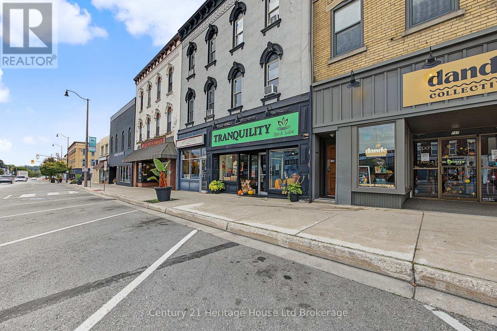 141-143 Broadway Street Property Photo 5